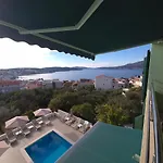 Sealuxe With Heated Pool And Sea View * Trogir