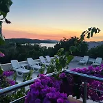 Sealuxe With Heated Pool And Sea View *