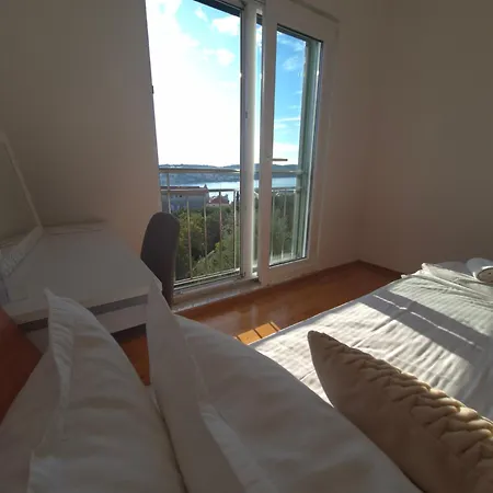 Sealuxe With Heated Pool And Sea View *