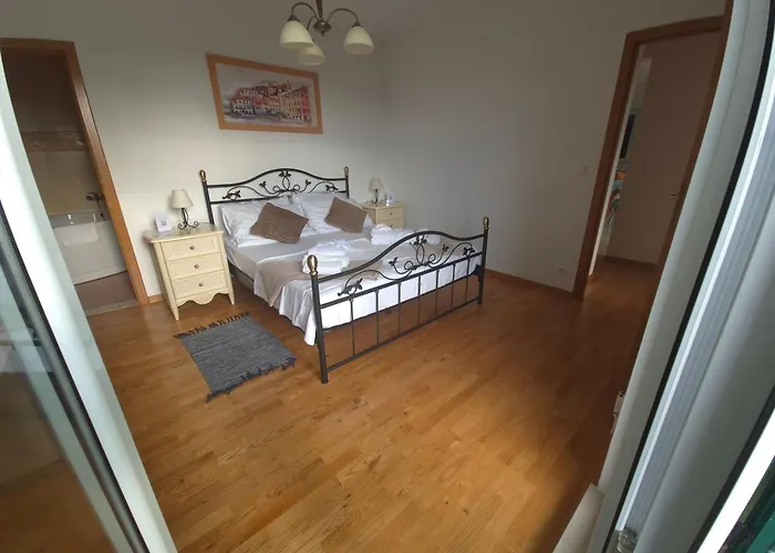 Apartman Sealuxe With Heated Pool And Sea View *
