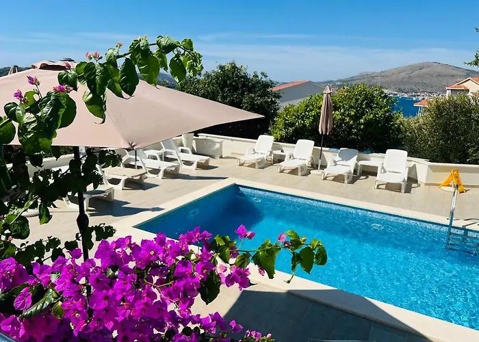 Sealuxe With Heated Pool And Sea View * Trogir