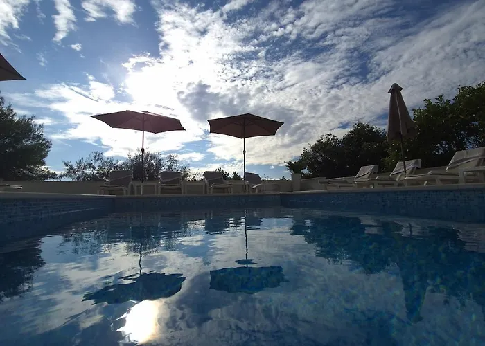 Apartman Sealuxe With Heated Pool And Sea View *