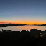 Sealuxe With Heated Pool And Sea View Διαμέρισμα