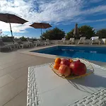 Sealuxe With Heated Pool And Sea View * Τρογκίρ