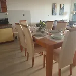 Διαμέρισμα Sealuxe With Heated Pool And Sea View