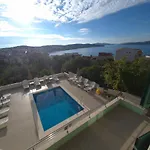 Sealuxe With Heated Pool And Sea View Διαμέρισμα Τρογκίρ