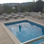 Διαμέρισμα Sealuxe With Heated Pool And Sea View *