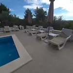 Διαμέρισμα Sealuxe With Heated Pool And Sea View *