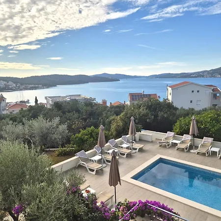 Sealuxe With Heated Pool And Sea View Appartement *