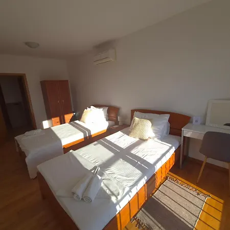 Apartment Sealuxe With Heated Pool And Sea View *