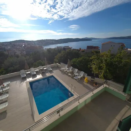 Sealuxe With Heated Pool And Sea View Apartment Trogir