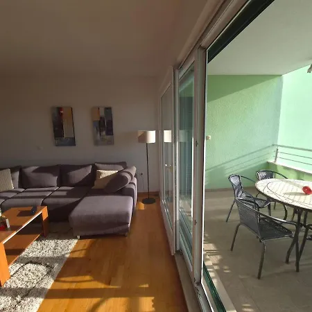 Sealuxe With Heated Pool And Sea View