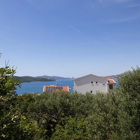 Sealuxe With Heated Pool And Sea View * Trogir