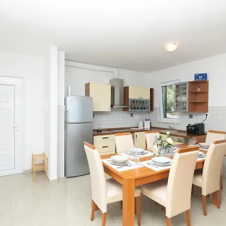 Sealuxe With Heated Pool And Sea View Appartement *