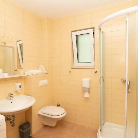 Appartement Sealuxe With Heated Pool And Sea View *