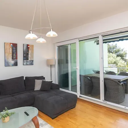 Sealuxe With Heated Pool And Sea View Appartement