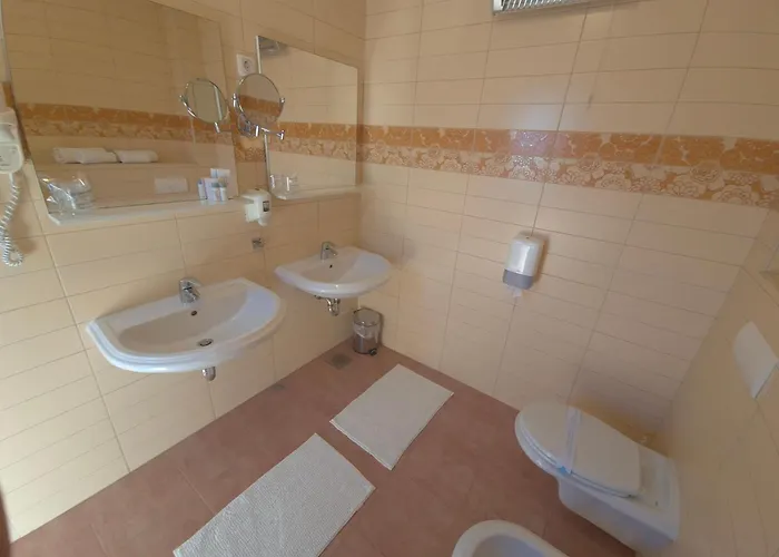 Sealuxe With Heated Pool And Sea View *