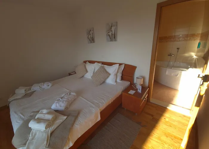 Sealuxe With Heated Pool And Sea View 公寓 *