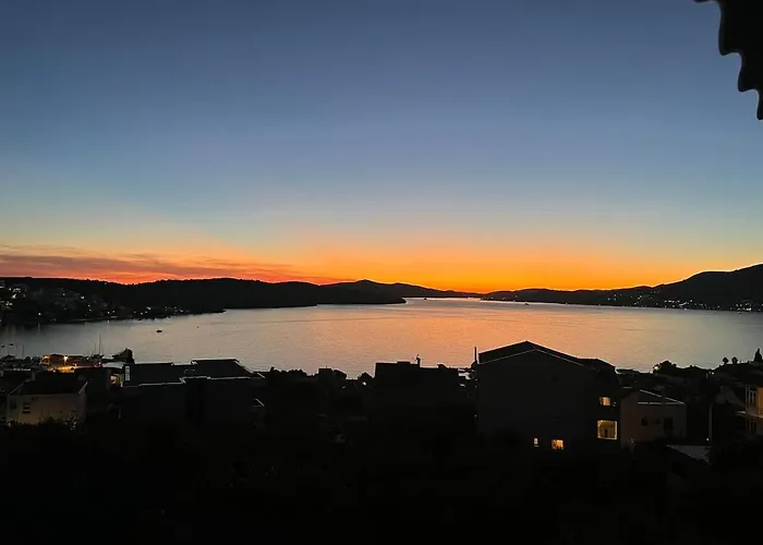 Sealuxe With Heated Pool And Sea View 公寓