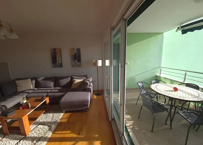 Sealuxe With Heated Pool And Sea View